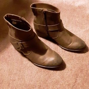 Aerosole  A2. Booties